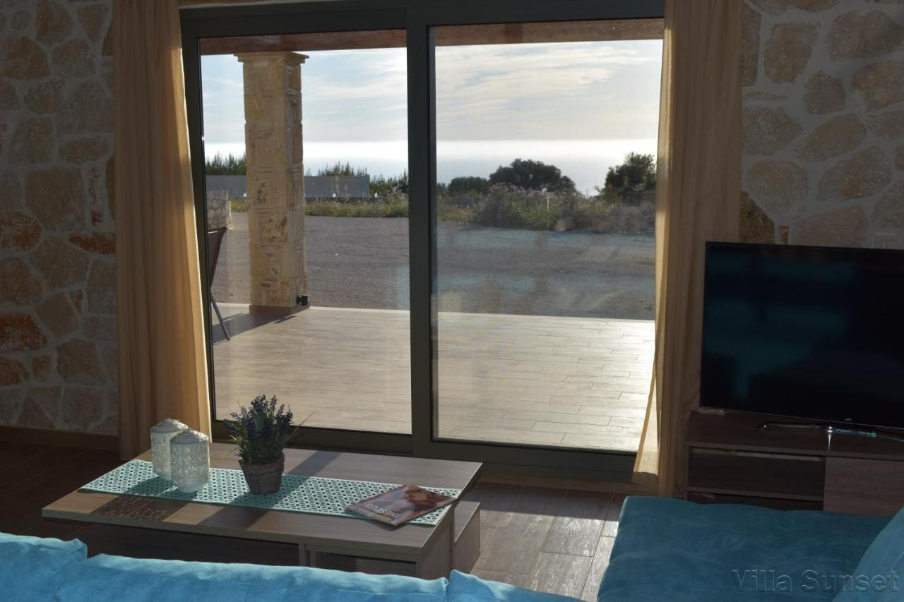 Villa Tramonto Keri Luaran gambar