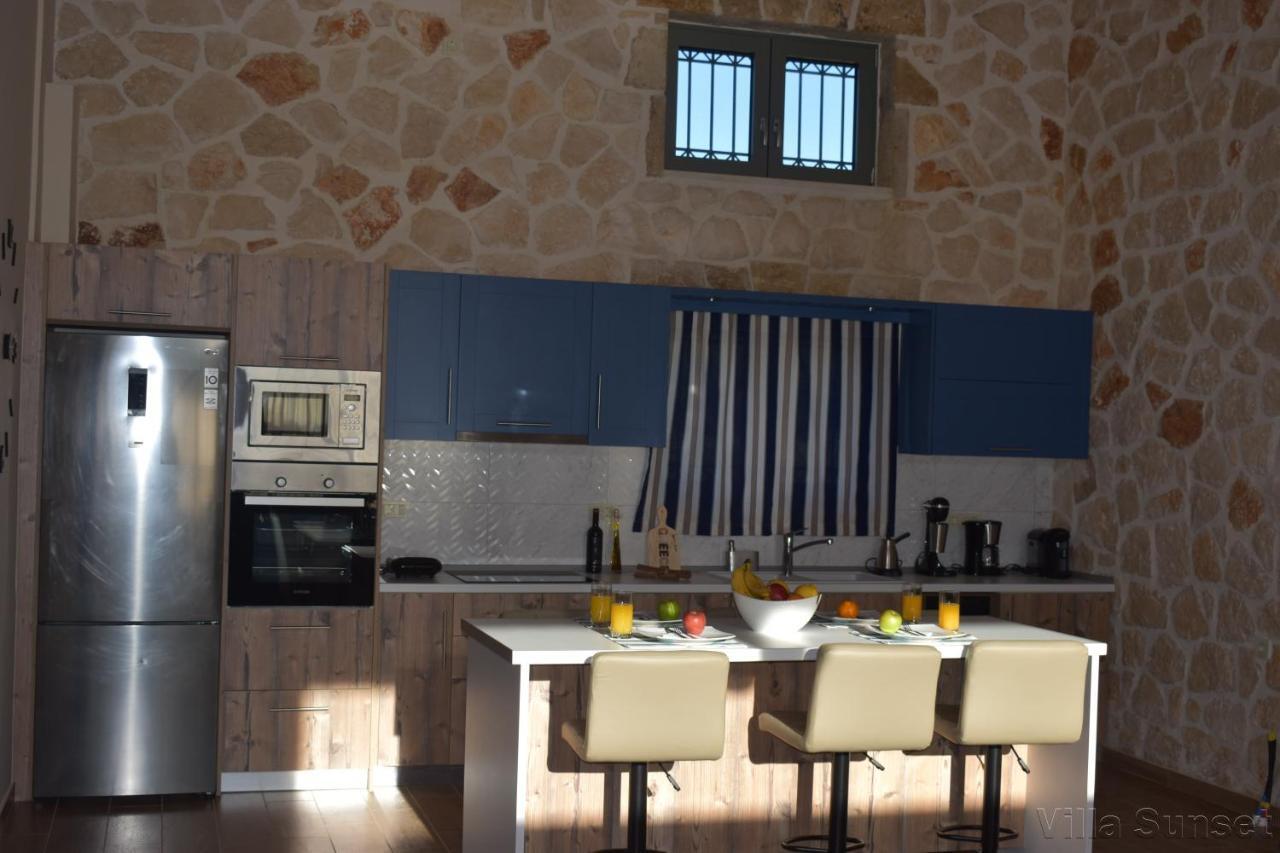 Villa Tramonto Keri Luaran gambar