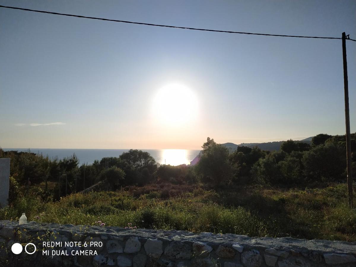 Villa Tramonto Keri Luaran gambar